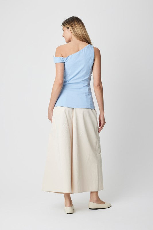 The Carmen Top