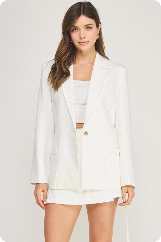 Flower Button Relaxed Tie Waist Blazer