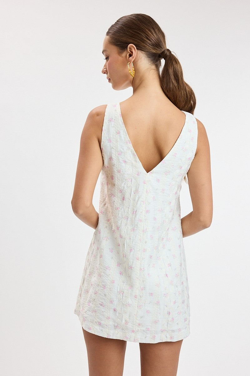 Ditsy Eyelet V-shaped Open Back Plain Mini Dress